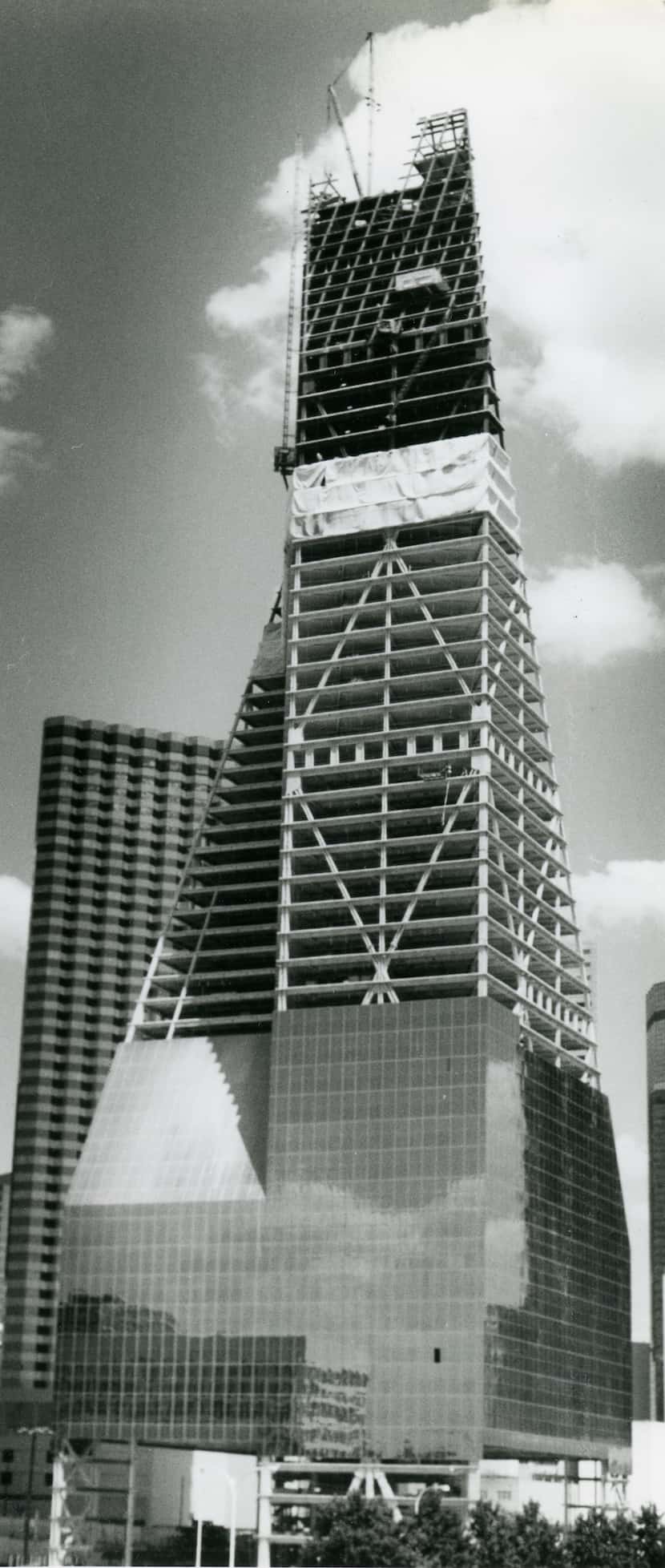 Fountain Place under construction in July 1985.