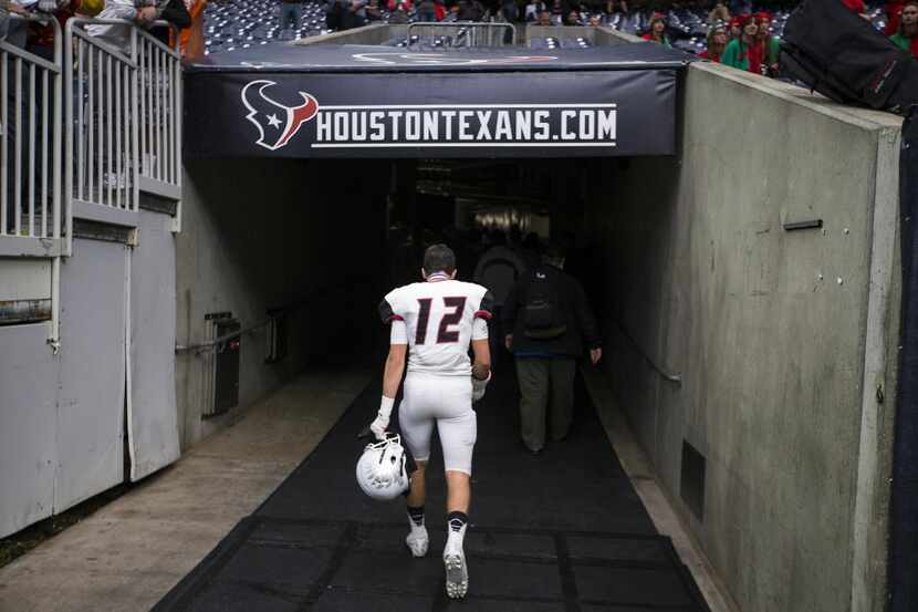 Argyle wide receiver Spencer Cullen (12) walks off the field following a loss to La Vega in...