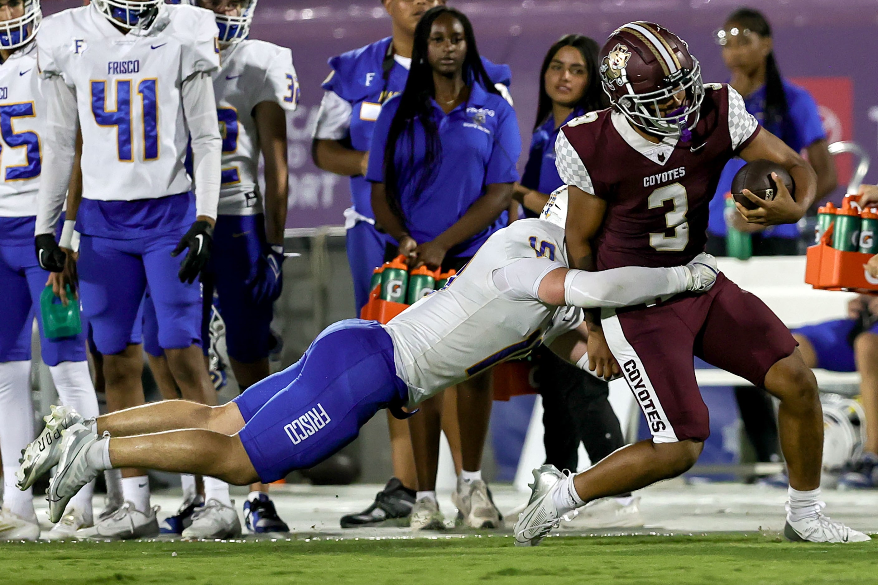 Frisco Heritage wide receiver Vincent Hooper (3) is forced out of bounds by Frisco...