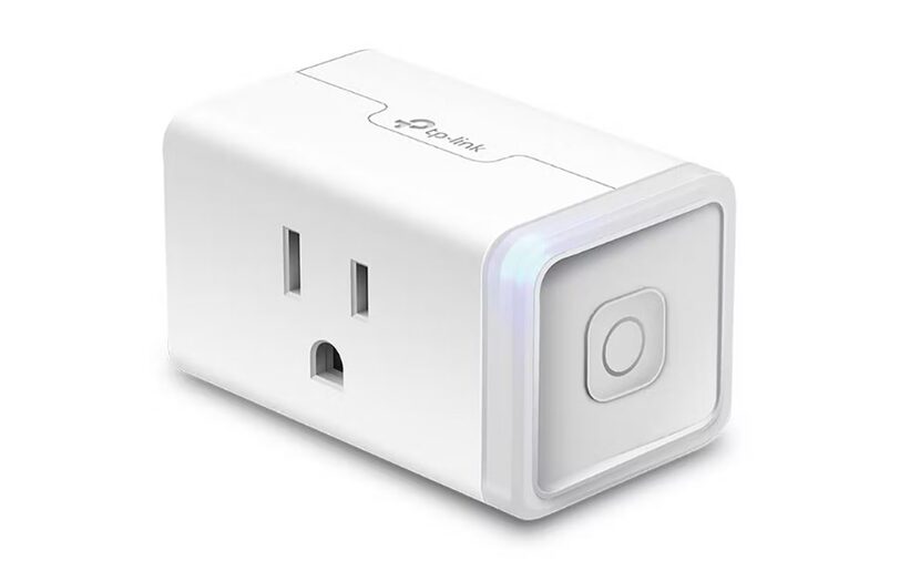 The Kasa Smart Plug Mini (EP25)