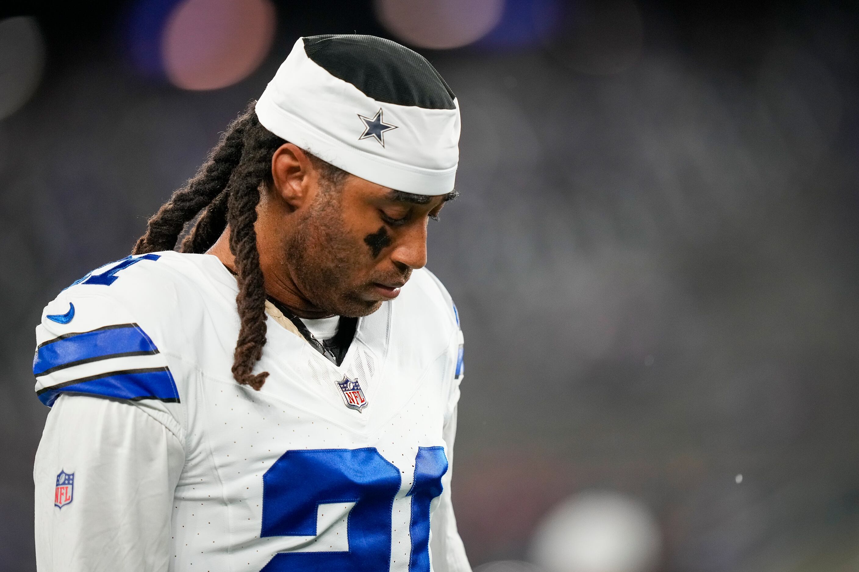 Cowboys assign Stephon Gilmore number 21