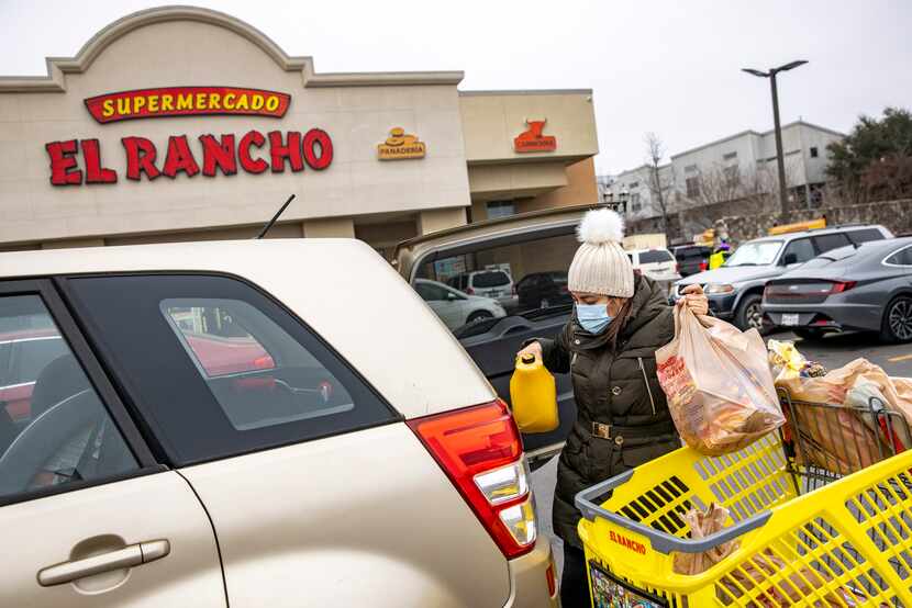 Edith Huerta stocks up on essential groceries heading into the severe weather weekend...