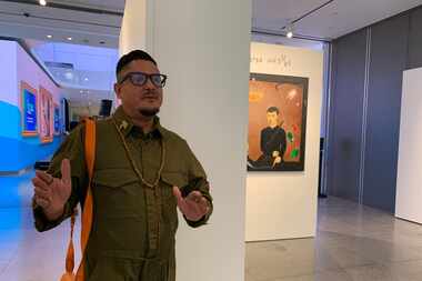 Armando Sebastián en la exposición de sus obras en el AT&T Discovery District, inaugurada el...