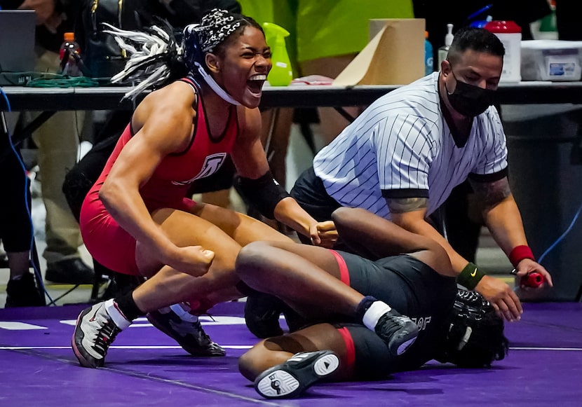 Jasmine Robinson of Allen celebrates after beating Temitayo Sanusi of Langham Creek for the...