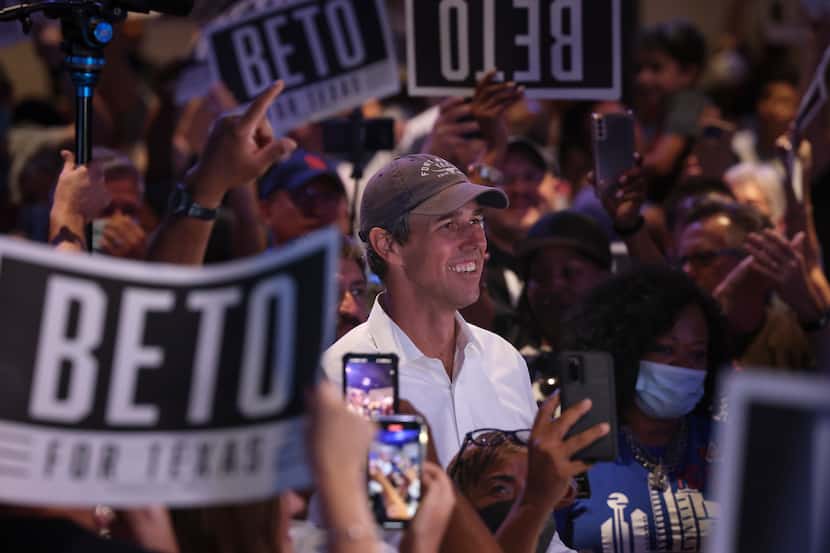 Democratic Governor Candidate Beto O'Rourke walks through the crowd, Saturday, Aug. 20, 2022...