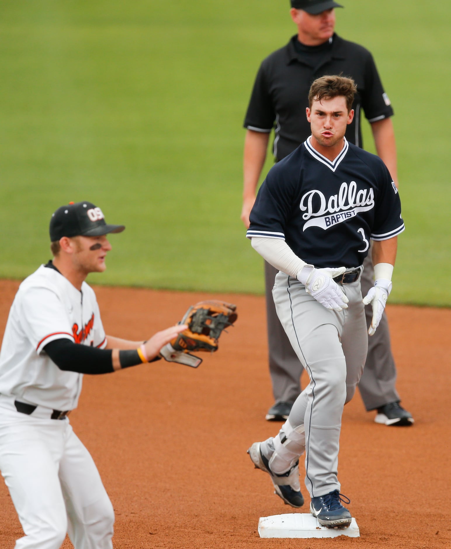 Does Oregon State have the best middle infield in college baseball?