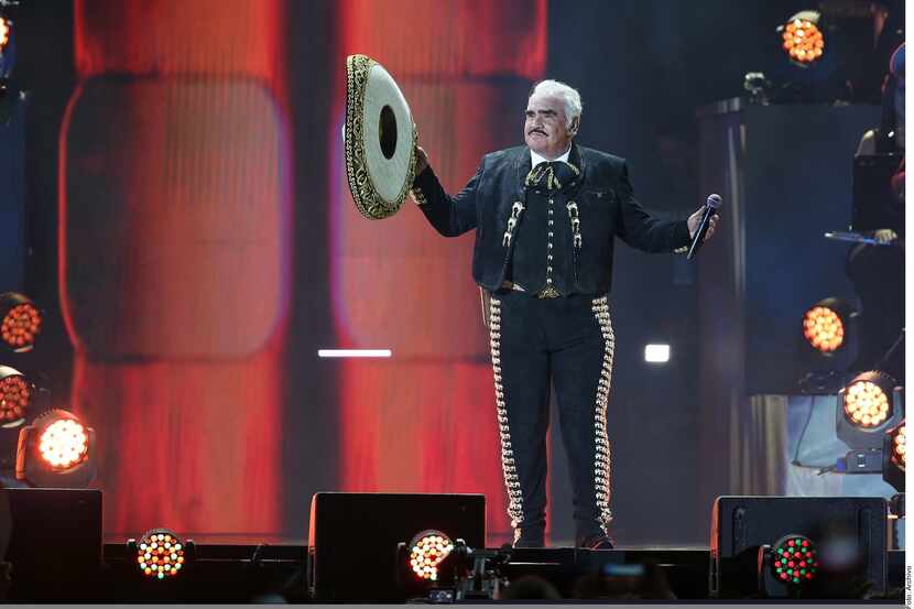 El rey de la música ranchera en México, Vicente Fernández falleció el domingo 12 de...