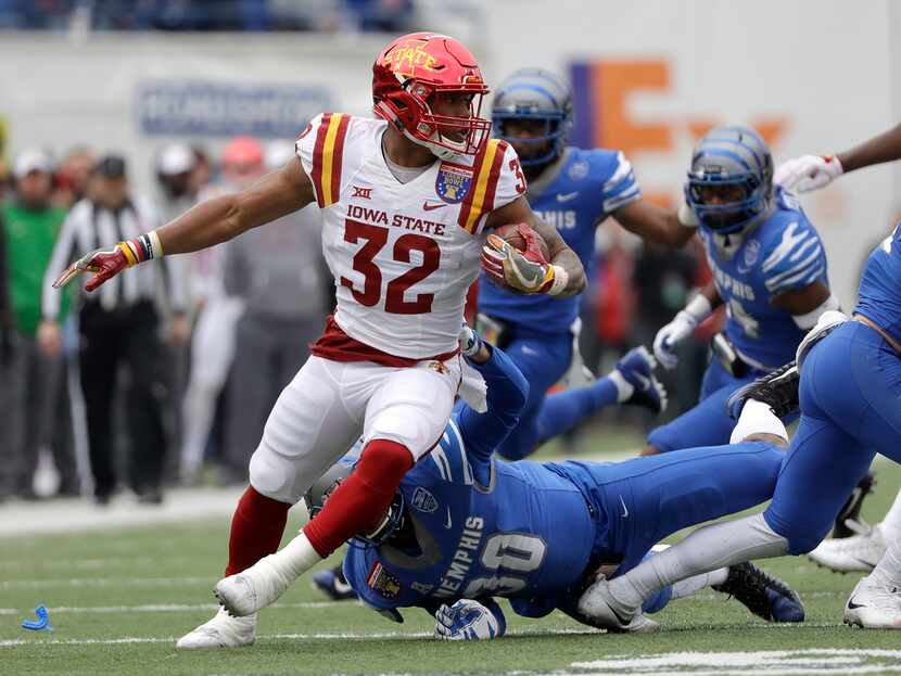 Iowa State running back David Montgomery (32) carries the ball against Memphis in the first...