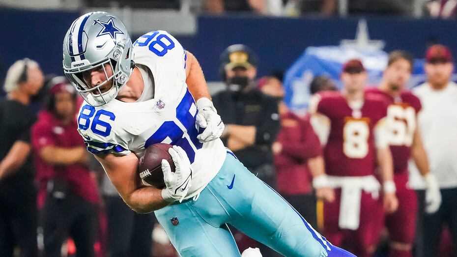 TE Schultz missed end of Cowboys' game-winning drive, knee to be evaluated