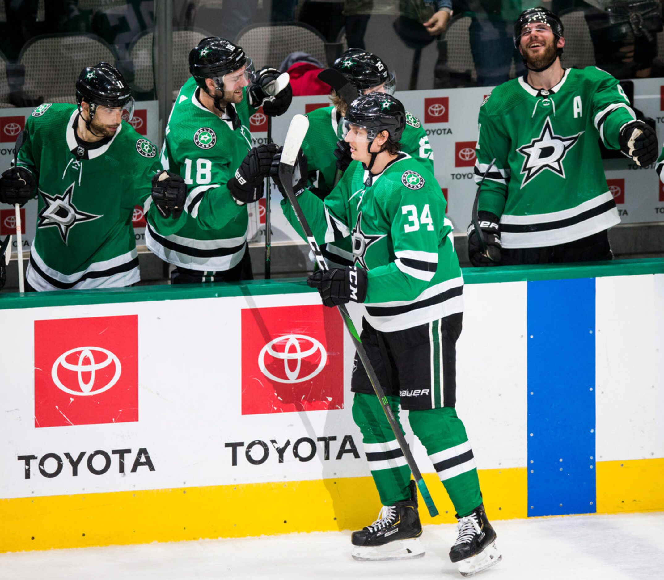 Dallas Stars right wing Denis Gurianov (34) celebrates a goal during the second period of an...