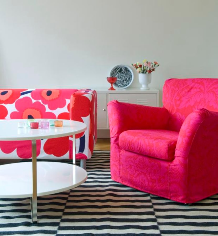 
Unikko Fandango: IKEA’s Fandango chair and Klippan sofa get makeovers with slipcovers by...