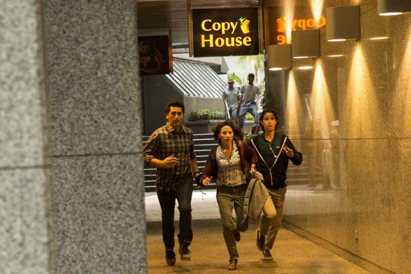 Cliff Curtis, Elizabeth Rodriguez and Lorenzo James Henrie in "Fear the Walking Dead." 