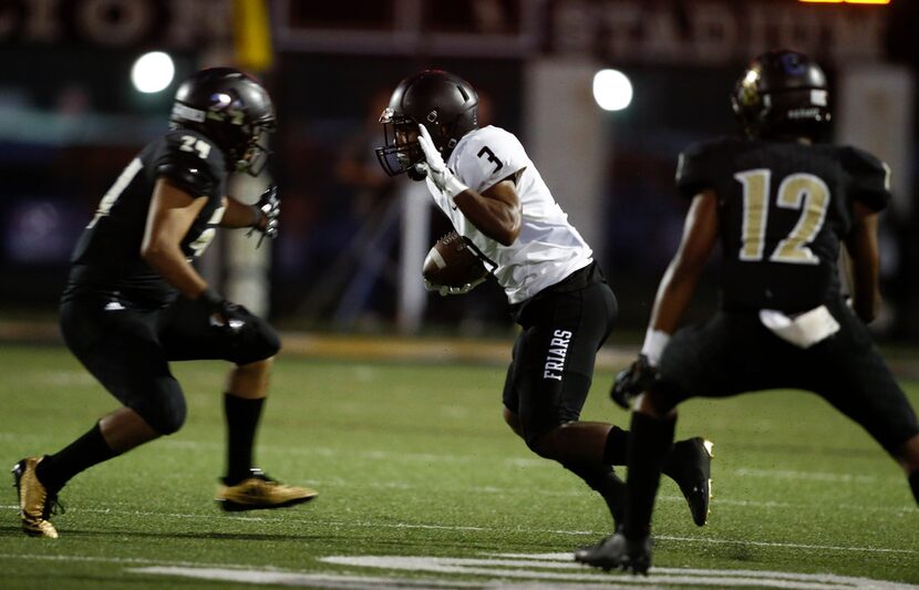 Bishop Lynch's Jarek Broussard (3) plays against Kaufman in the first half of their high...