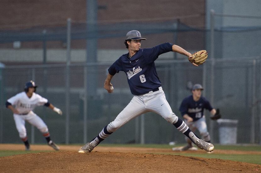 Wylie East starting pitcher Braden Shewmake delivers a pitch in the first inning of a...