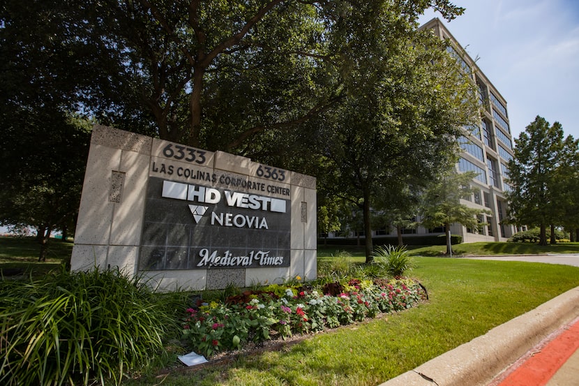 The exterior of the Las Colinas Corporate Center I & II.