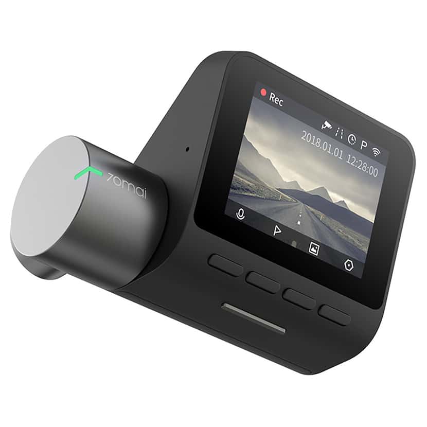 The 70mai Dashcam Pro's rear screen and controls