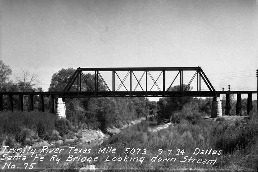 How the trestle bridge looked 86 years ago as it spanned the Trinity River south of downtown...
