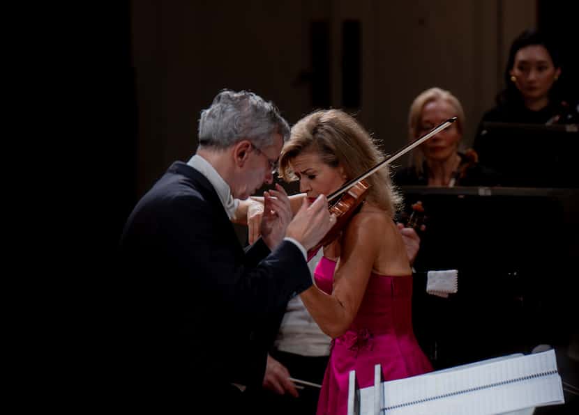 Anne-Sophie Mutter performs John Williams' Second Violin Concerto with Fabio Luisi and the...