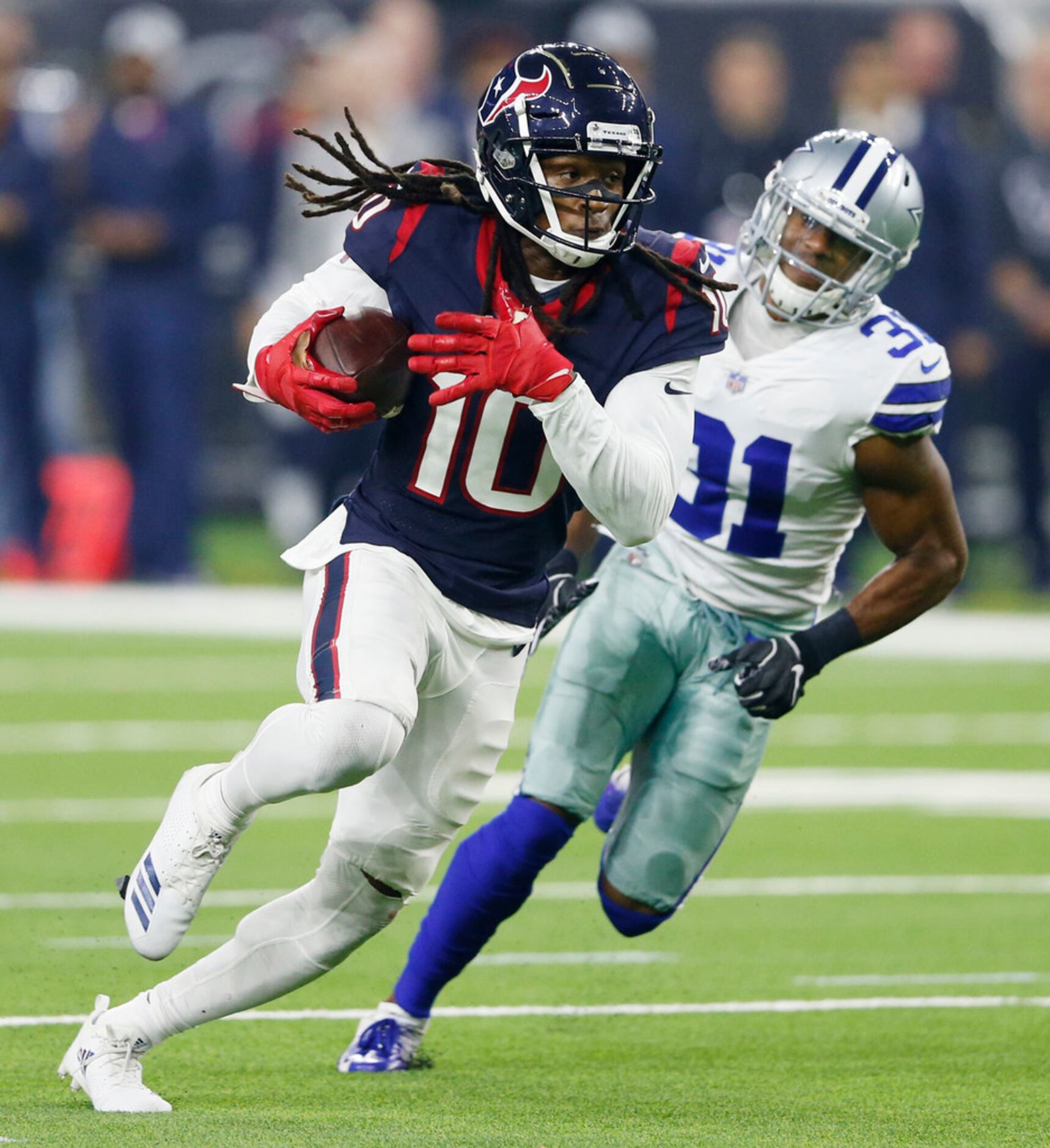 Cowboys-Texans Live Blog: Dallas, Houston tied 16-16