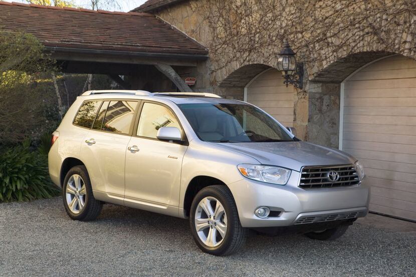  More than  a third of Toyota Highlander owners keep their vehicles for 10 years or more --...