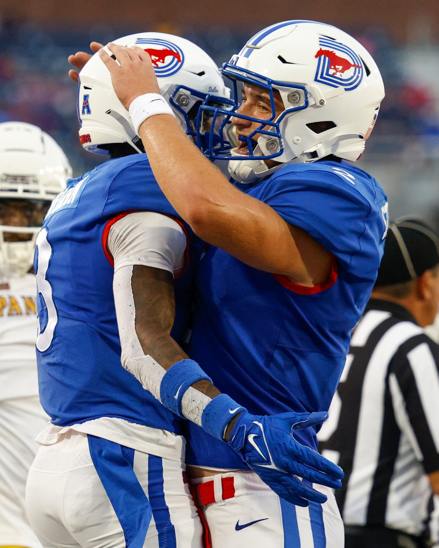 SMU wide receiver Romello Brinson (3) celebrates his touchdown with quarterback Preston...