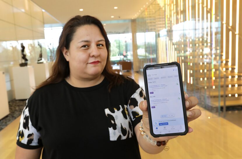 Claudia Zamora tuvo trabajo durante la pandemia gracias a Shiftsmart, una app en la que se...