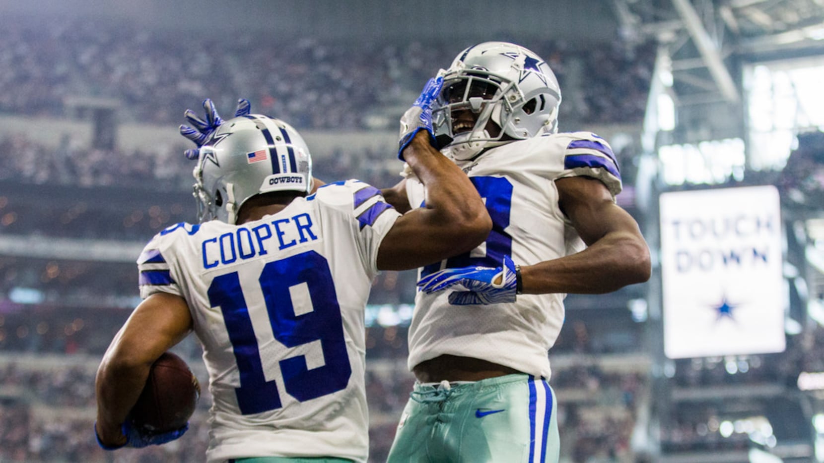 Cowboys take top spot in PFF's 2020 wide receiver rankings