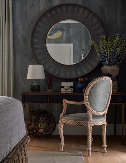 Bedroom with desk, chair and mirror, gray wallpaper