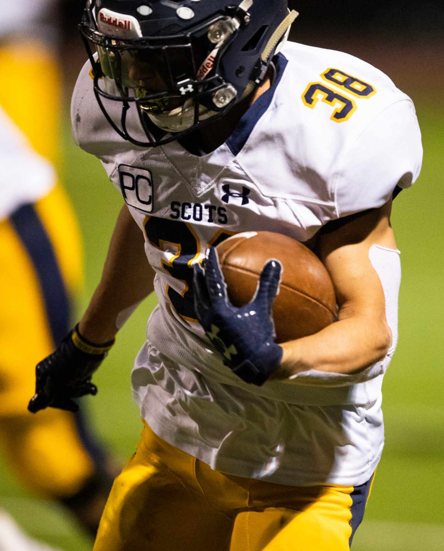 Highland Park running back Hunter Heath (38) runs to the end zone for a touchdown during the...