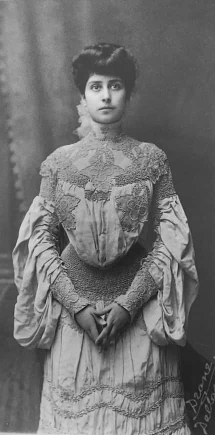 Carrie Marcus Neiman, bridal portrait, 1905.
