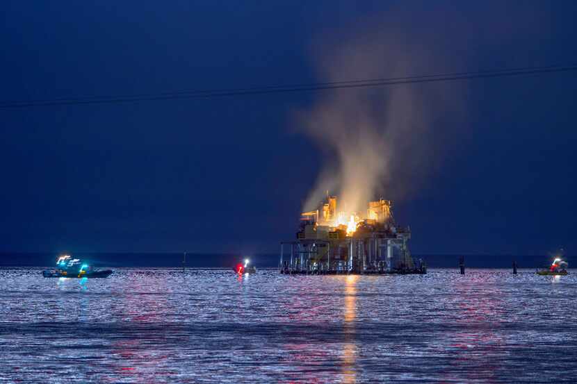 Jefferson Parish authorities and others from around Louisiana responded to an oil rig...