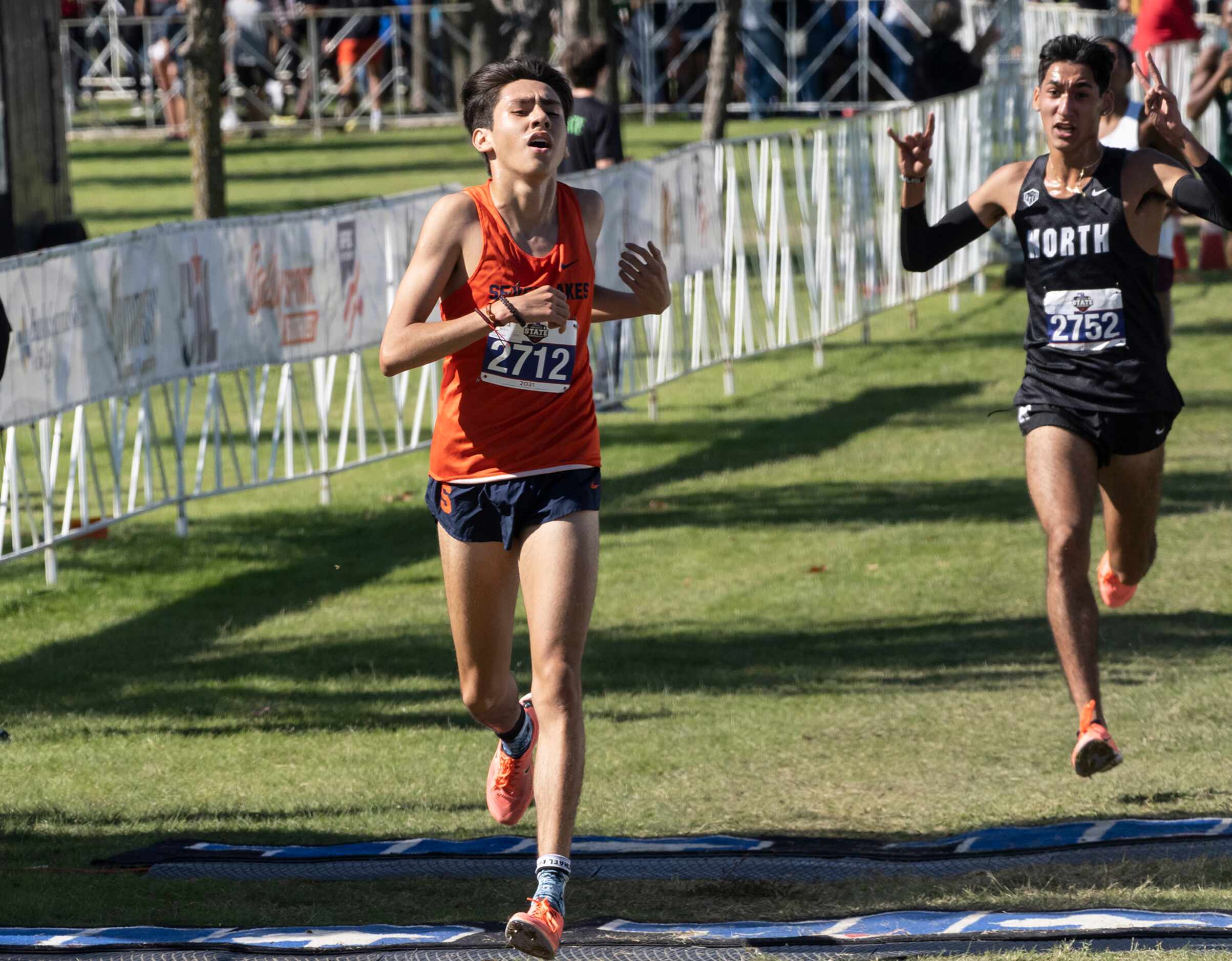 Katy Seven Lakes Ruben Rojas, (2712), finishes in third place ahead of PSJA North Hector...
