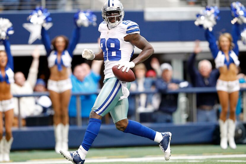 2. Dez Bryant, WR: From Nov. 11 to Dec. 25, Bryant collected 10 TD receptions. No other...