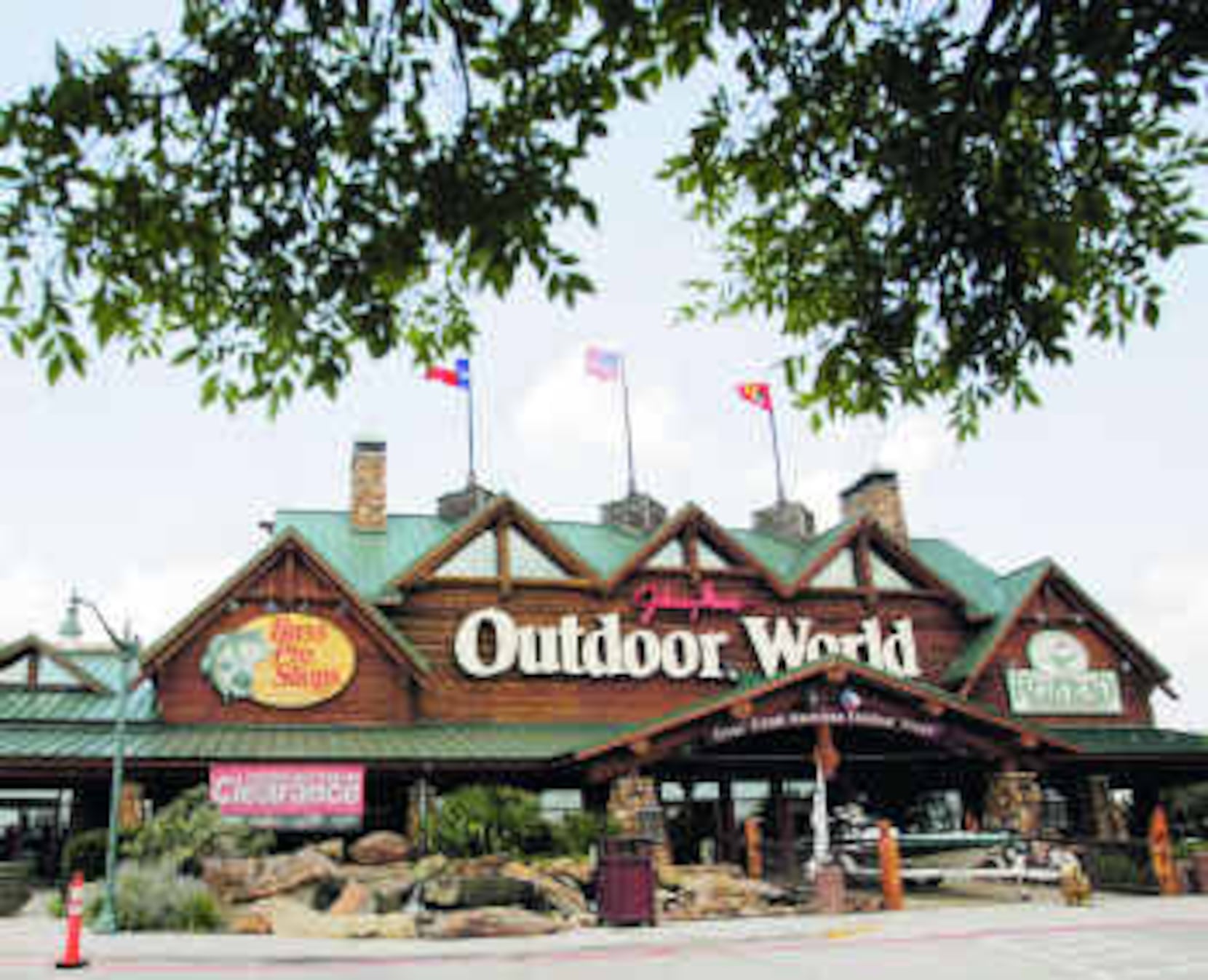 Grand Prairie's SH 161 is getting a Bass Pro Shops and Andretti