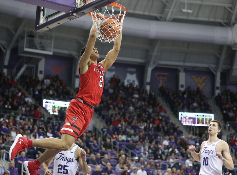 Texas Tech Red Raiders guard Zhaire Smith (2) dunks the ball in the second half of an NCAA...