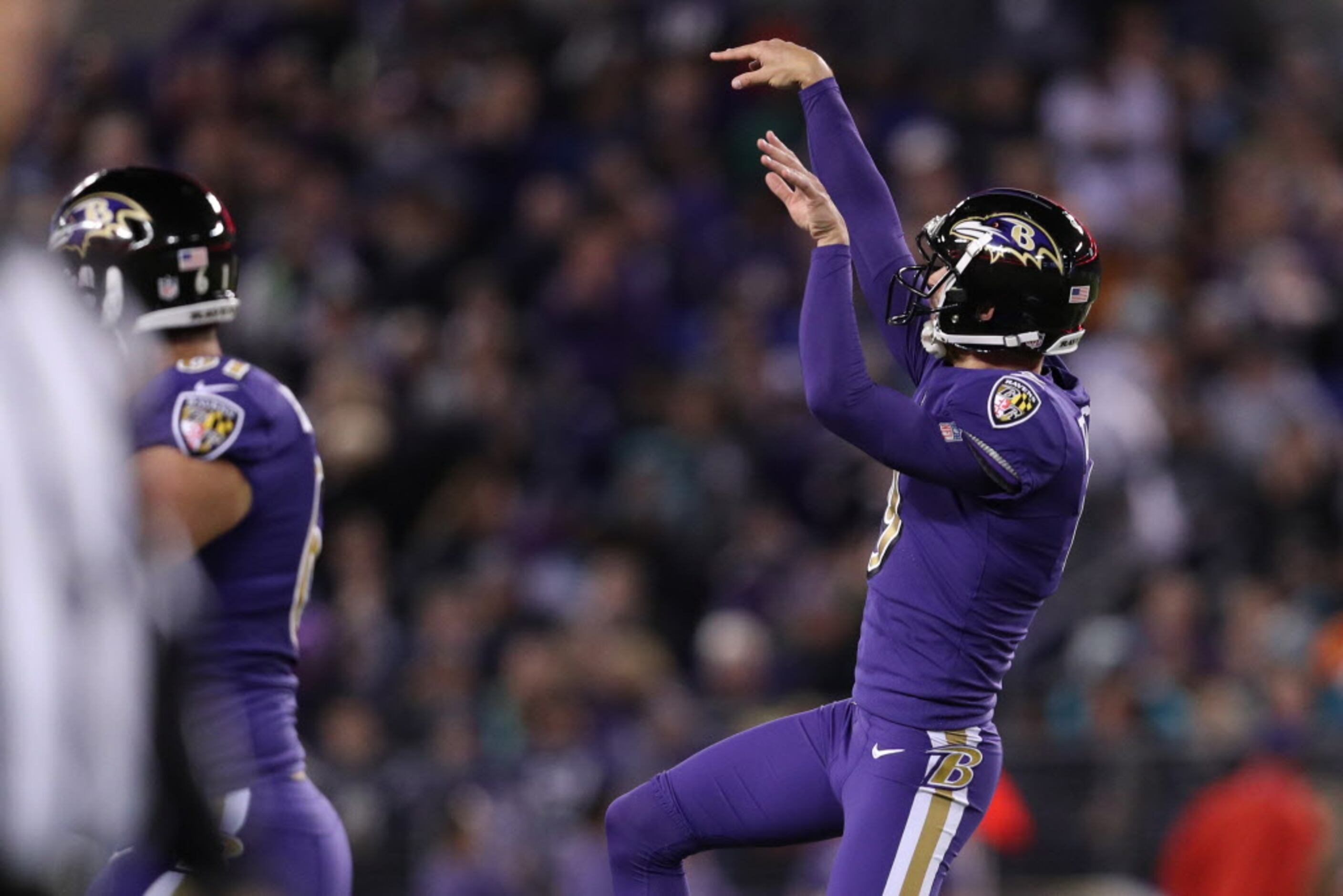 Baltimore Ravens kicker Justin Tucker (9) celebrates his field