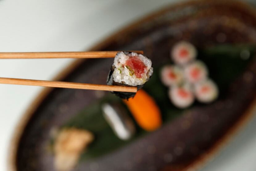 You can make sushi easily at home with a new kitchen gadget.