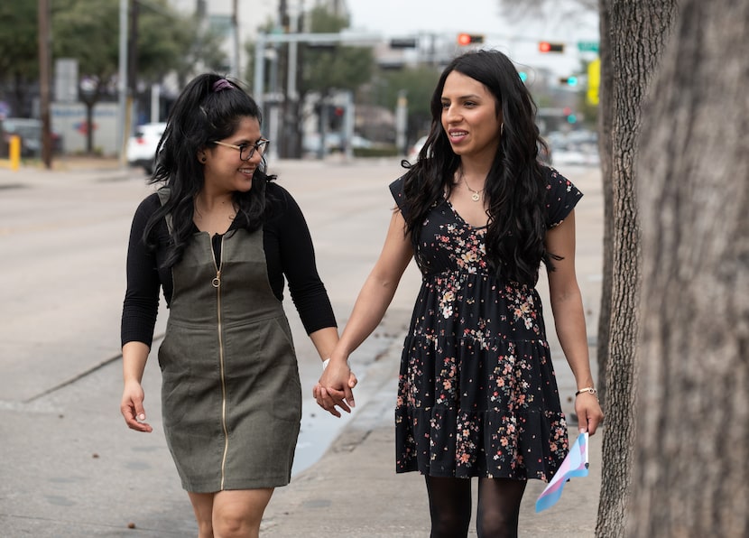 Gabriela Pérez (der.) y Sophia Corona (der.) se conocieron cuando tenían 14 años de edad,...