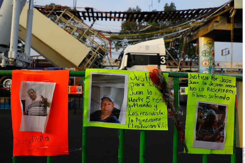 80 deudos de familiares de la tragedia del metro en la capital mexicana demandaron a las...