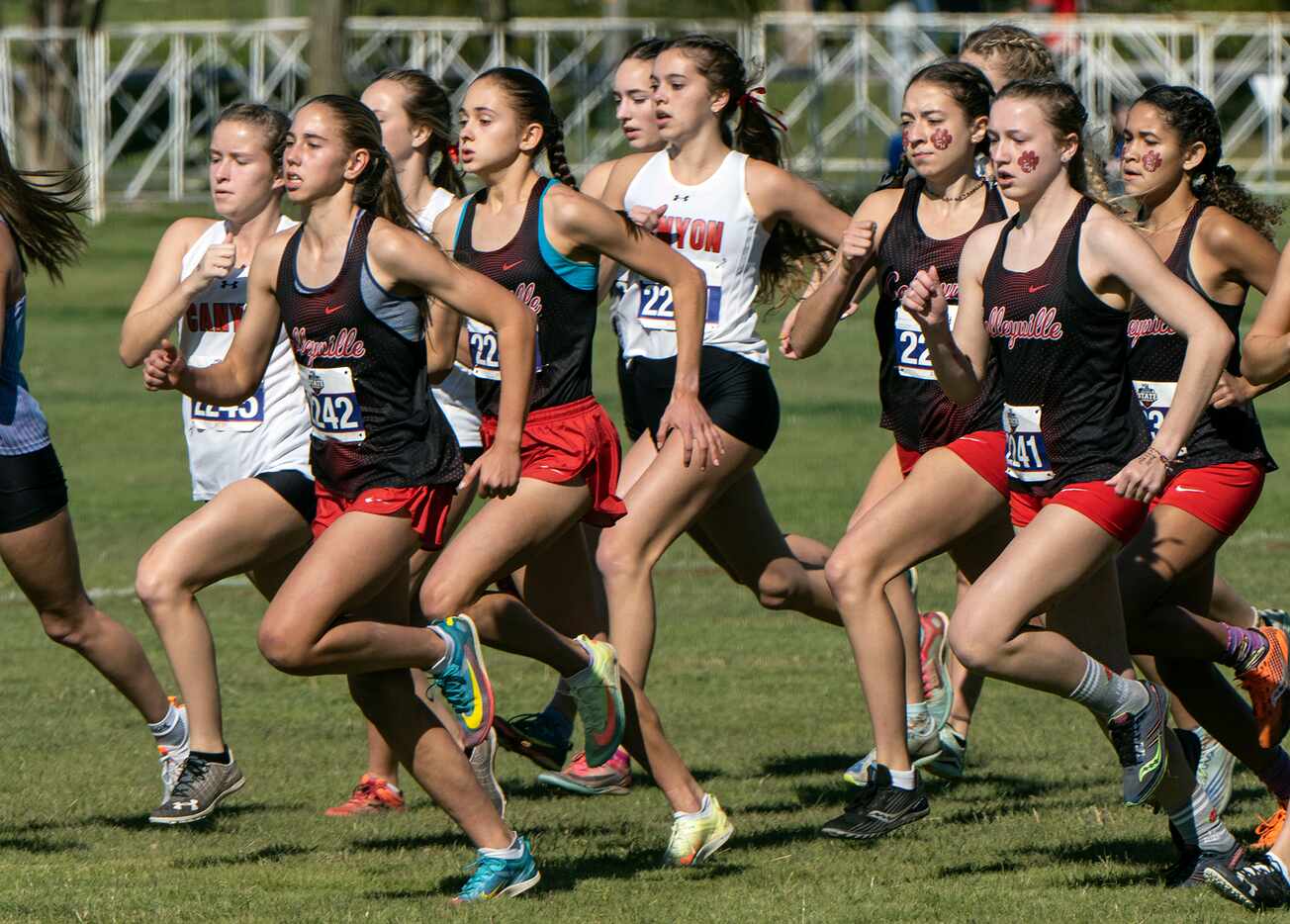 Members of the Colleyville team led by Allie Love, (2242), leave the starting line with the...