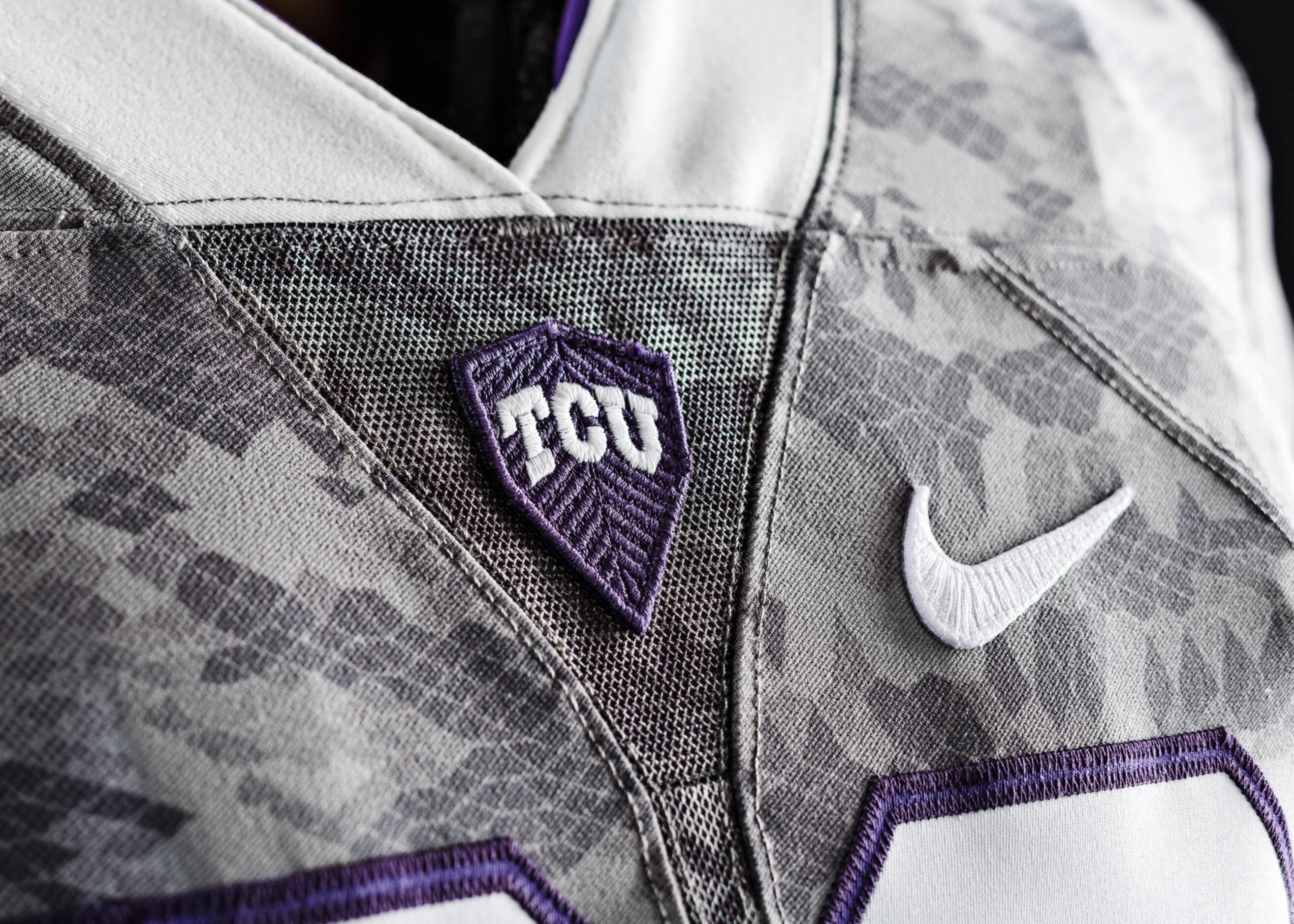 TCU debuts new lizard scale-inspired uniforms - Footballscoop