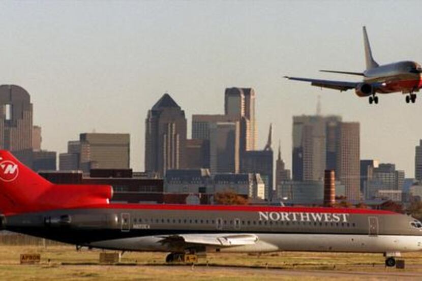 
Dallas Love Field’s neighbors have long battled expansion because of noise and traffic...