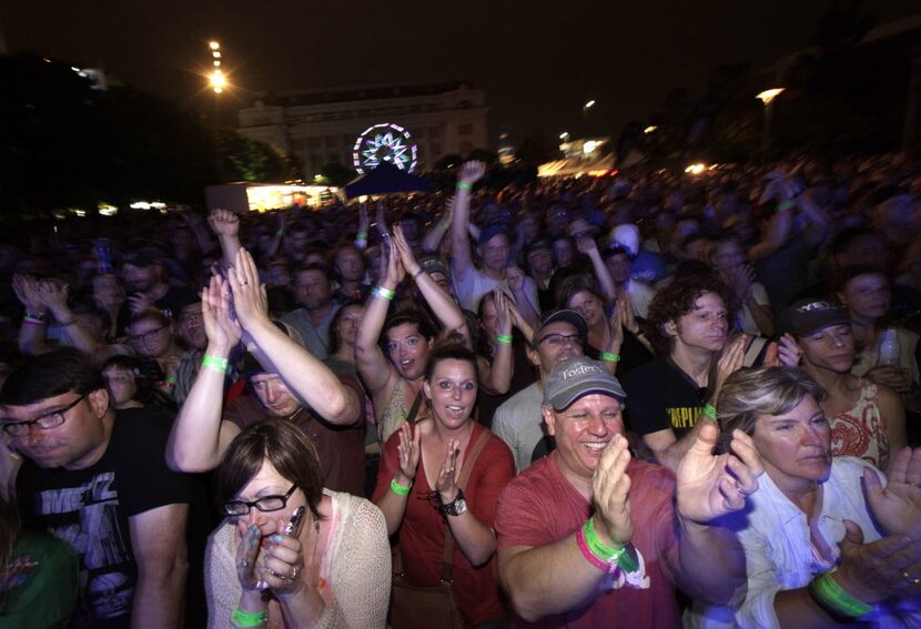 Fans cheer during the Old 97's County Fair held at Main Street Garden Park in Dallas, TX, on...