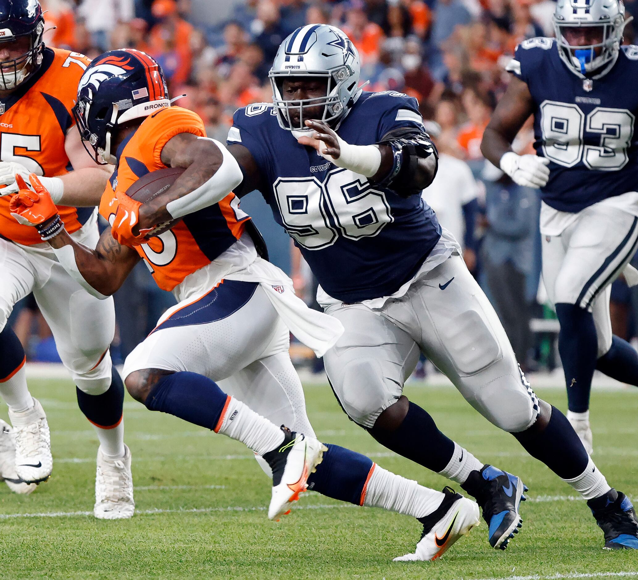 Odd man out? Cowboys DT Neville Gallimore is blocking out noise of