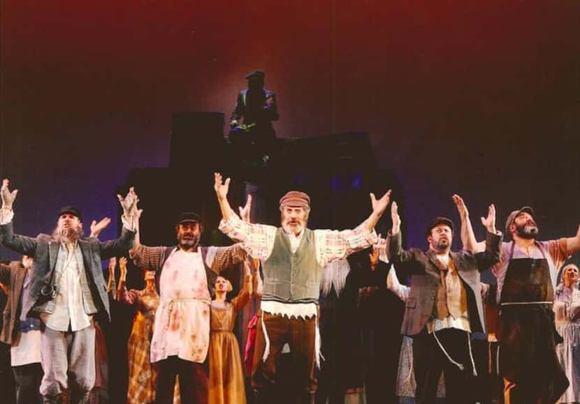 
Topol in “Fiddler on the Roof” in 1993
