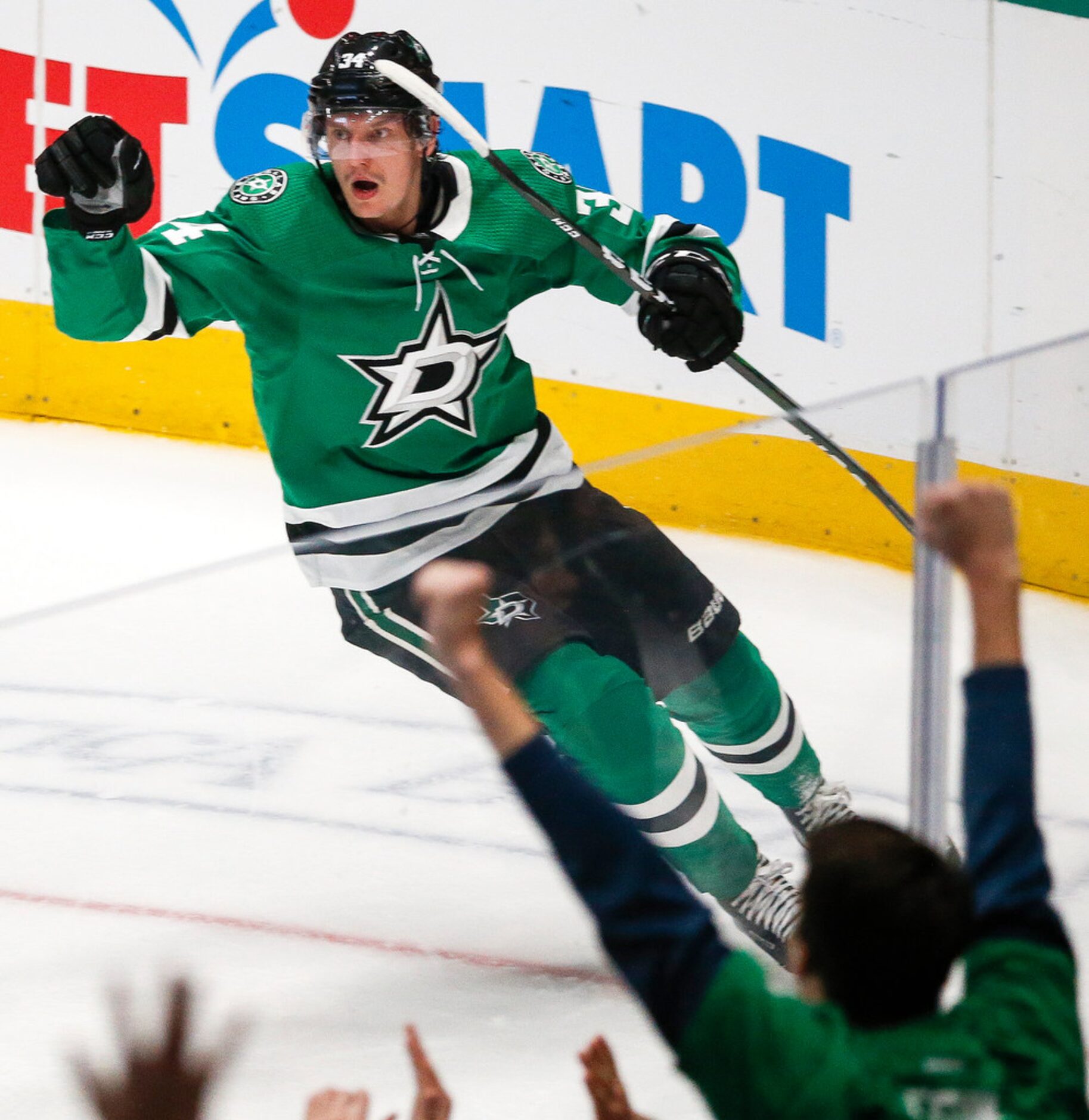 Dallas Stars right wing Denis Gurianov (34) celebrates after scoring during the second...