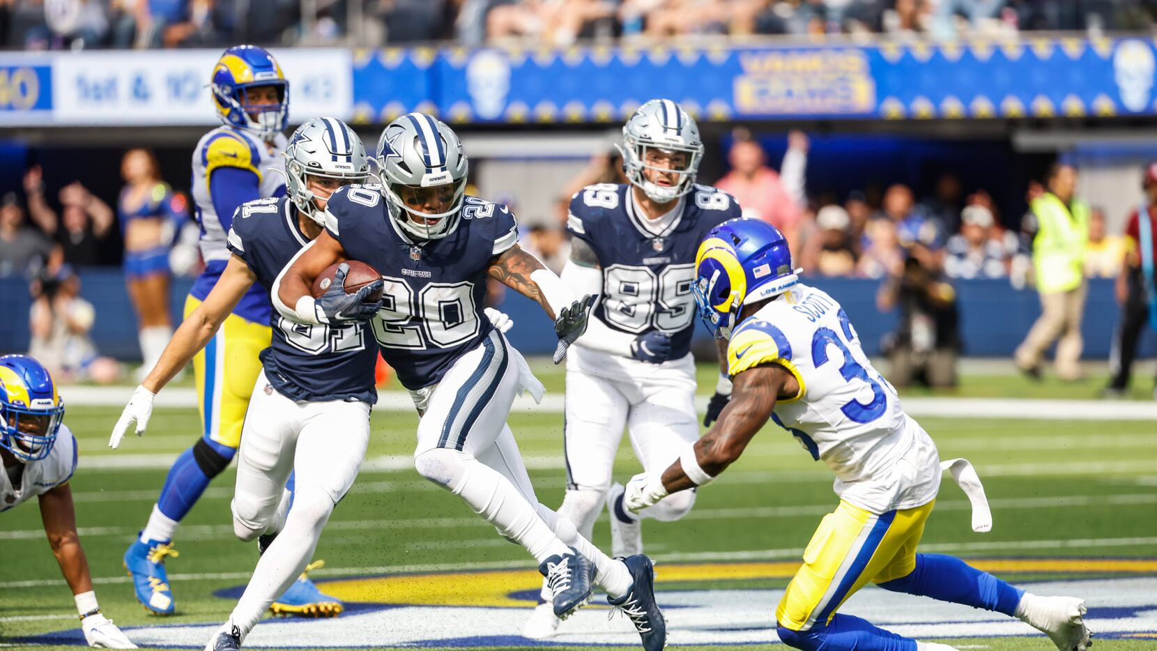 Grading the Cowboys: Dallas dominates run game to top Rams on the road