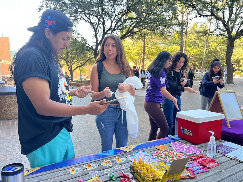 On Oct. 7, the deadline to register to vote, Rogelio Meixueiro and two other volunteers set...