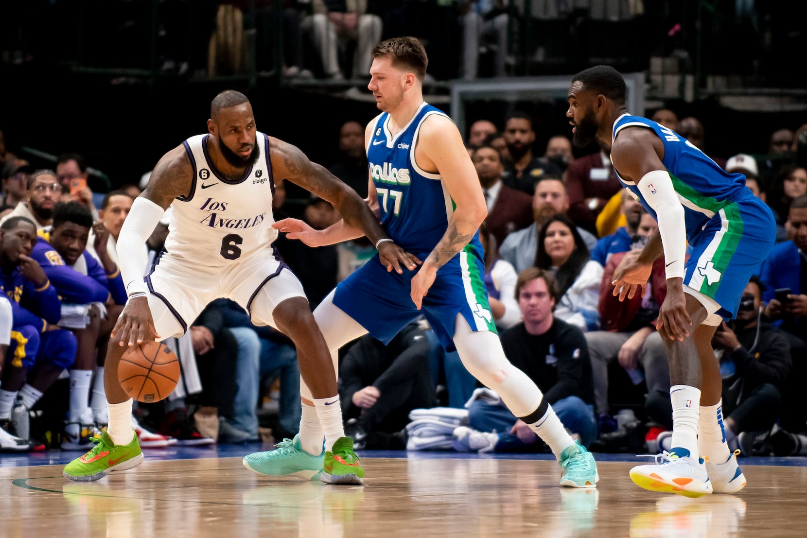 LeBron James Unlikely To Team Up With Kyrie Irving And Luka Doncic On The  Mavericks, Fadeaway World