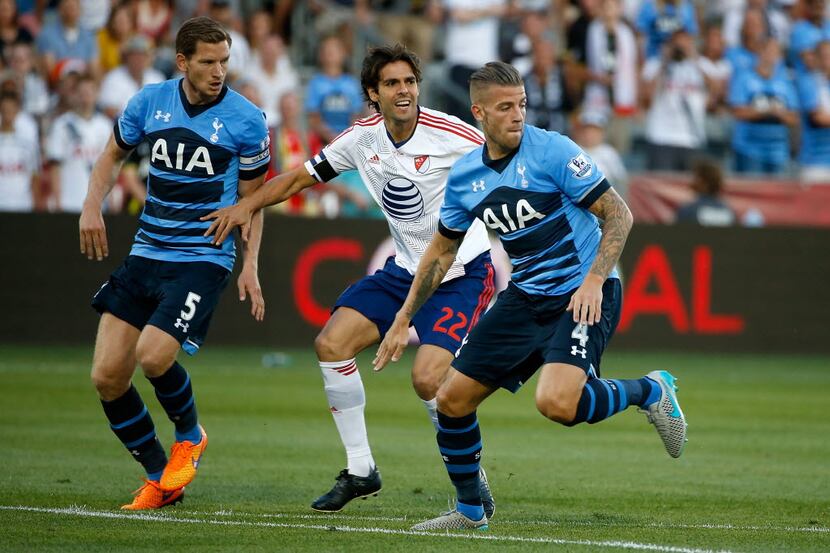 COMMERCE CITY, CO - JULY 29:  Kaka #22 of MLS All-Stars pursues the bal with Jan Vertonghen...